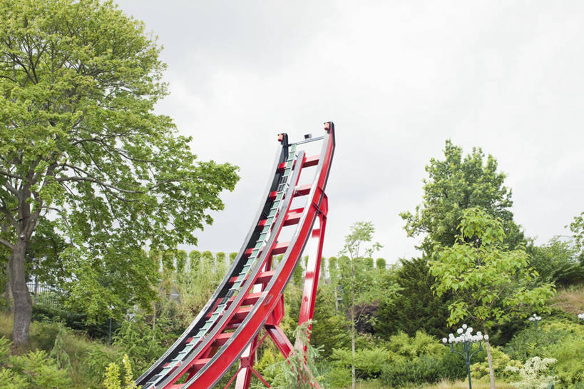 无人,游乐园,横图,室外,白天,正面,旅游,度假,游戏,美景,森林,树林,植物,游乐场,瑞典,欧洲,曲折,弯曲,景观,玩,娱乐,过山车,树,树木,绿色,天空,自然,天,享受,休闲,景色,放松,游乐设施,云霄飞车,蜿蜒,生长,成长,活动,斯堪的纳维亚,发泄,消遣,智力,自然风光,北欧,斯堪的那维亚,斯堪的那维亚半岛,斯堪的纳维亚半岛,宣泄,乐园,滑落,游艺设施,哥得兰岛,瑞典王国,爬升,倒转,玩耍,嬉戏,彩图