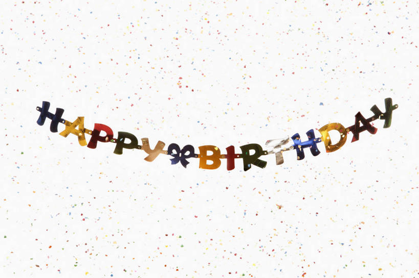 无人,横图,室内,特写,白天,白色背景,正面,生日,静物,庆祝,英文,标志,文字,字符,字母,标识,摄影,影棚,英文字母,庆贺,祝贺,彩图,影棚拍摄,拍摄