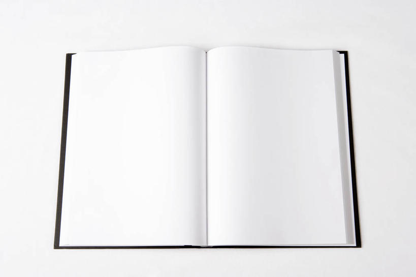 无人,横图,俯视,室内,特写,白天,白色背景,静物,一本,办公用品,文具,白色,本子,学习用品,打开,翻开,摄影,影棚,文具用品,掀开,彩图,高角度拍摄,影棚拍摄,拍摄,速写本