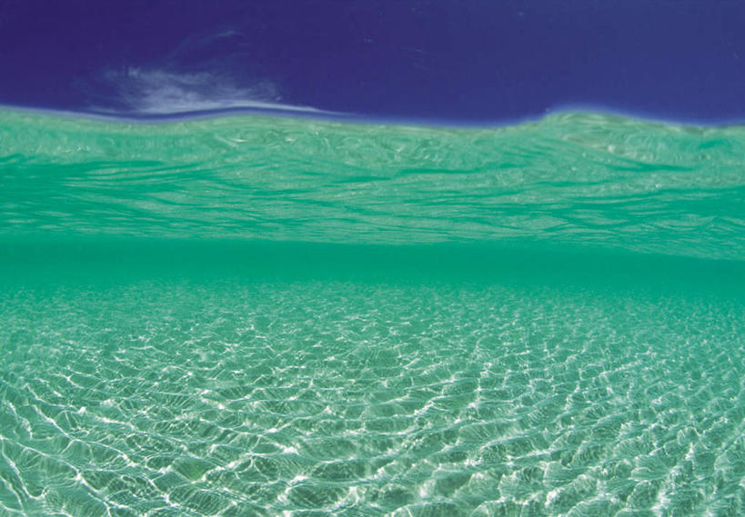 无人,横图,室外,白天,正面,旅游,度假,海浪,海洋,美景,沙滩,阴影,光线,沙子,影子,海岸,景观,浪花,云,云朵,沙地,云彩,娱乐,蓝色,白云,蓝天,天空,阳光,自然,海水,天,享受,休闲,景色,放松,晴朗,自然风光,海景,大海,风浪,海,海水的波动,海滩,近岸浪,涌浪,晴空,彩图