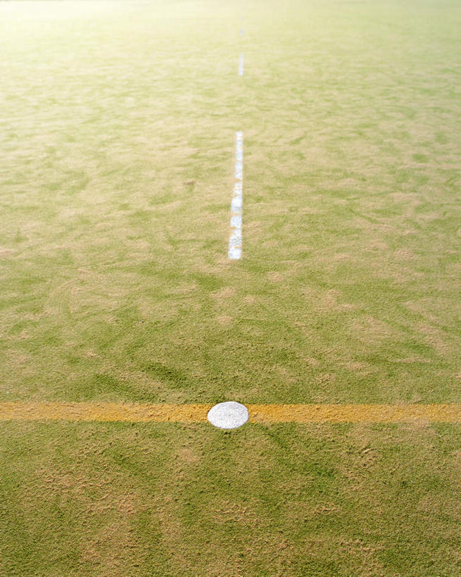 无人,足球场,体育馆,运动场,竖图,俯视,室外,白天,草地,草坪,植物,体育场,草,绿色,田径场,绿茵场,运动馆,彩图,高角度拍摄,足球比赛场地