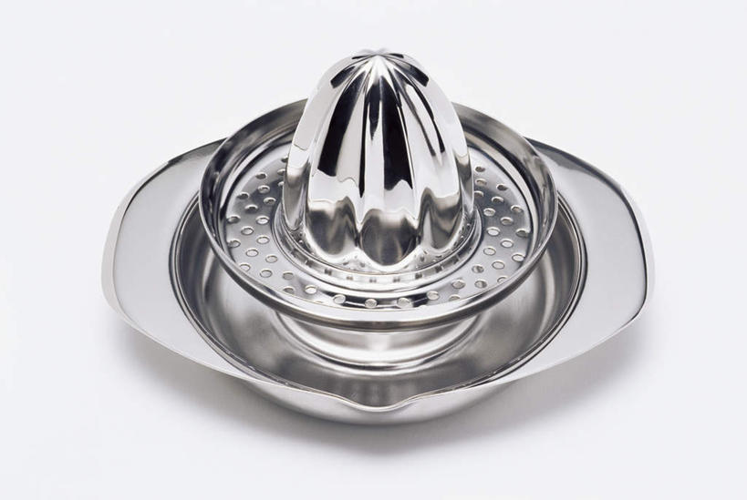 无人,横图,俯视,室内,特写,白天,白色背景,静物,餐具,金属制品,阴影,反射,金属,碟子,盘,影子,榨汁机,一个,盘子,碟,摄影,影棚,单个,手动榨汁机,彩图,高角度拍摄,影棚拍摄,拍摄