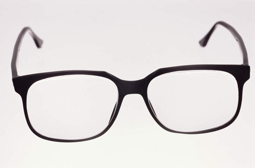 无人,横图,室内,特写,白天,白色背景,正面,静物,一副,眼镜,黑色,摄影,影棚,近视眼镜,彩图,影棚拍摄,拍摄