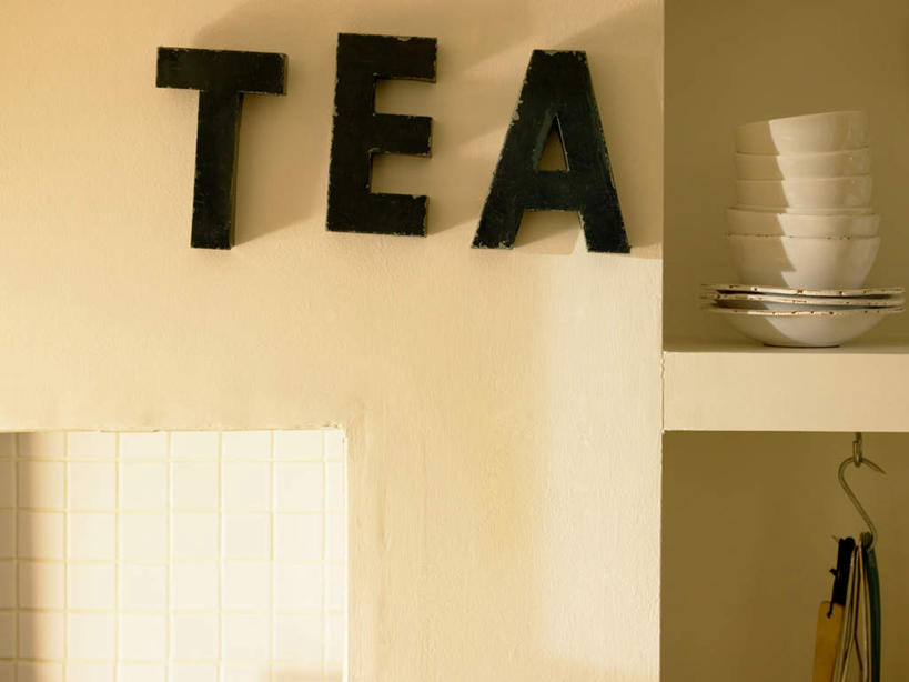 无人,家,横图,室内,特写,白天,正面,幸福,别墅,茶,柜子,家具,装修,建筑,杯子,餐具,欧式,阴影,装饰,反射,英文,标志,碟子,盘,文字,影子,字符,陶瓷,字母,房屋,墙,屋子,公寓,茶叶,陶瓷制品,储物柜,豪华,娱乐,标识,建设,现代,装潢,洋房,楼房,墙壁,墙面,住宅,盘子,水杯,碟,室内装潢,享受,休闲,温馨,放松,乐趣,英文字母,样板房,明亮,提神,舒适,家居装潢,储存,醒脑,房屋设计,地中海风格,古典风格,简约风格,室内设计,宽敞,样板房装潢,储备,蕴藏,贮备,设计,茶杯,彩图,房子,贮存