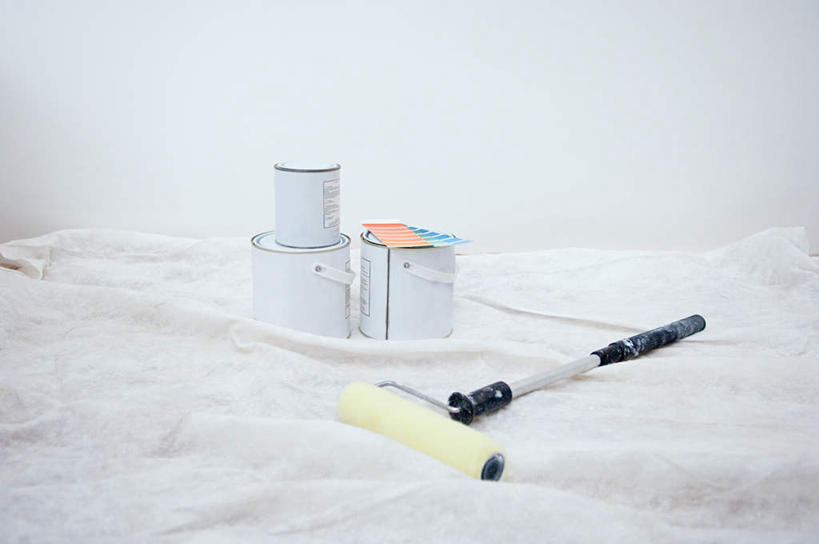 无人,横图,室内,白天,正面,装修,花纹,装饰,布,材料,铁桶,桶,图案,布纹,装潢,粉刷,容器,刷子,储藏,油漆,滚筒刷,保护,布匹,涂料,储存,滚刷,彩图,贮存,滚筒