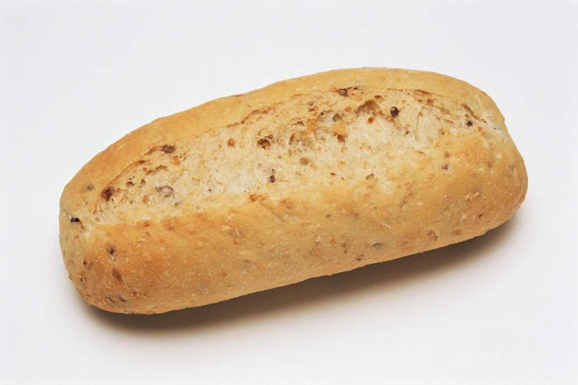 点心,面包,无人,横图,俯视,室内,特写,白天,白色背景,桌面,桌子,木制,食品,面点,法国面包,食物,糕点,一个,木制品,摄影,影棚,单个,长棍面包,法式长棍面包,彩图,高角度拍摄,影棚拍摄,拍摄