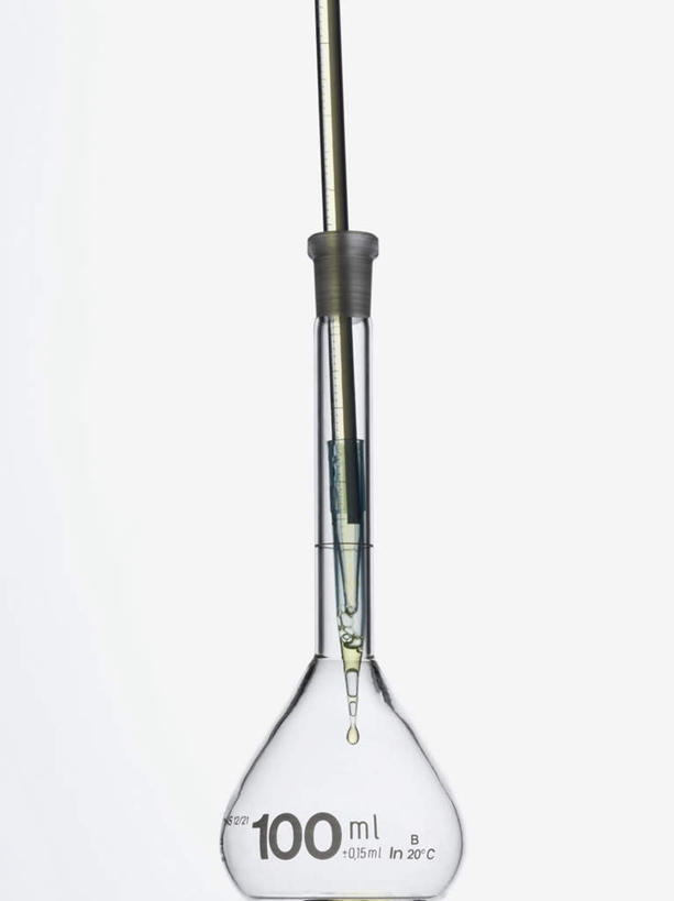 无人,竖图,室内,特写,白天,白色背景,正面,实验,仪器,静物,研究,透明,分析,化学,测试,标志,滴管,烧瓶,数字,文字,字符,标识,玻璃制品,一个,玻璃瓶,瓶子,器皿,摄影,阿拉伯数字,影棚,单个,玻璃仪器,试验耗材,实验用品,平底烧瓶,吸液管,移液管,彩图,影棚拍摄,拍摄