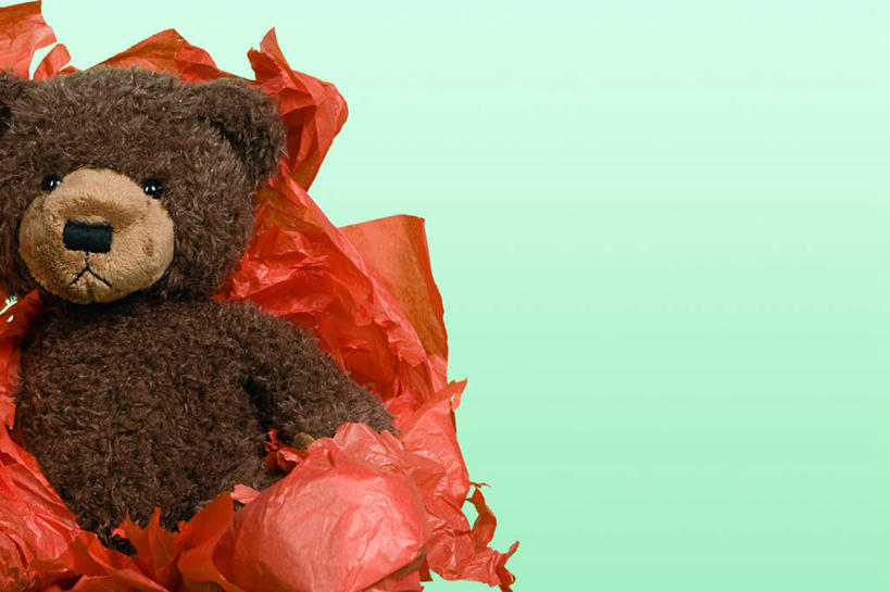 无人,横图,室内,特写,白天,正面,游戏,熊,静物,玩具,包装,包装纸,玩偶,纸,泰迪熊,纸张,玩,娱乐,一只,玩具熊,休闲,益智,摄影,毛绒玩具,影棚,安慰,包装材料,牛皮纸,发泄,消遣,宣泄,罗斯福熊,玩耍,嬉戏,彩图,影棚拍摄,拍摄