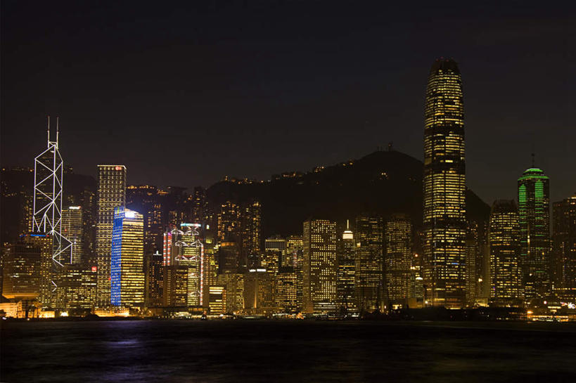 无人,家,高楼大厦,横图,全景,彩色,室外,夜晚,正面,度假,办公楼,河流,石头,美景,山,山脉,水,天际线,别墅,城市风光,城市,大厦,建筑,摩天大楼,霓虹灯,写字楼,夜景,香港,中国,亚洲,阴影,光线,石子,影子,房屋,屋子,河水,景观,山峰,水流,公寓,灯光,七彩,山峦,娱乐,光源,洋房,楼房,霓虹,住宅,灯,天空,楼宇,群山,天,享受,休闲,商务楼,景色,放松,港,照明设备,国际金融中心,东亚,九龙,香港特别行政区,港澳台,中华人民共和国,氖灯,九龙半岛,石块,岩石,彩图,房子,大楼,高层建筑,高楼,摩天楼