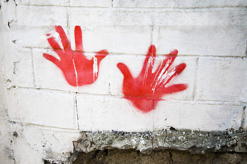 无人,横图,室外,特写,白天,正面,静物,墙,墙壁,墙面,两个,红色,白色,手印,彩图