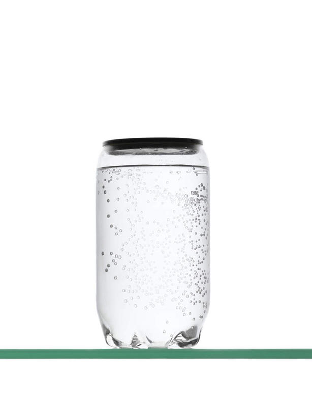 无人,竖图,室内,特写,白天,白色背景,正面,玻璃,阴影,反射,影子,架子,玻璃制品,一个,泡泡,玻璃瓶,瓶子,摄影,影棚,单个,支撑,苏打,广口瓶,碳酸钠,化学物质,纯碱,碱面,彩图,影棚拍摄,拍摄