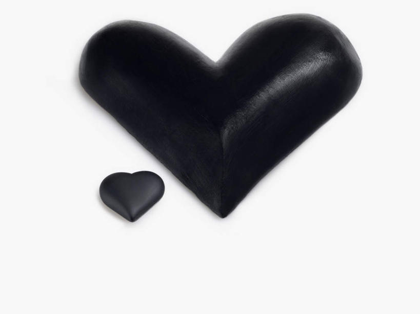 无人,横图,室内,特写,白天,白色背景,正面,爱情,静物,爱心,两颗,浪漫,黑色,温暖,温馨,心形,比较,恩爱,摄影,影棚,和睦,心型,彩图,影棚拍摄,拍摄,融洽