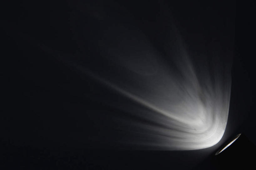 无人,横图,黑白,室外,特写,白天,正面,静物,照明,阴影,黑色背景,光线,影子,灯光,灯,一个,摄影,影棚,单个,照亮,照明设备,手电筒,电筒,手电,影棚拍摄,拍摄