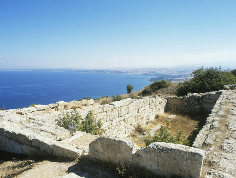 无人,横图,室外,白天,正面,旅游,度假,海浪,海洋,美景,沙滩,树林,植物,塞浦路斯,亚洲,沙子,海岸,景观,浪花,水平线,辽阔,海平线,沙地,娱乐,废墟,树,树木,蓝色,绿色,蓝天,天空,自然,海水,天,享受,休闲,广阔,景色,放松,生长,晴朗,成长,一望无际,自然风光,西亚,海景,万里无云,无边无际,一马平川,塞浦路斯共和国,大海,风浪,海,海水的波动,海滩,近岸浪,涌浪,晴空,晴空万里,彩图,水天相接,水天一线