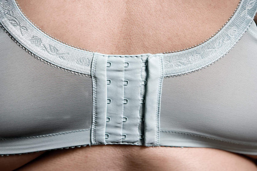 西方人,肥胖,一个人,站,横图,室内,特写,白天,欧洲,欧洲人,仅一个年轻女性,仅一个女性,仅一个人,阴影,内衣,反射,影子,裸露,背面,蓝色,站着,胸罩,文胸,摄影,影棚,裸,肥,胖,乳罩,胸衣,年轻女性,女人,女性,白种人,站立,半身,彩图,影棚拍摄,拍摄