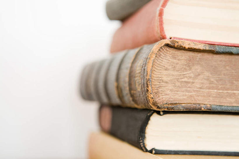 无人,横图,室内,特写,白天,白色背景,正面,看书,阅读,静物,书籍,一排,学习,整齐,排列,书本,看,读书,浏览,摄影,影棚,堆,队列,书,图书,彩图,影棚拍摄,拍摄