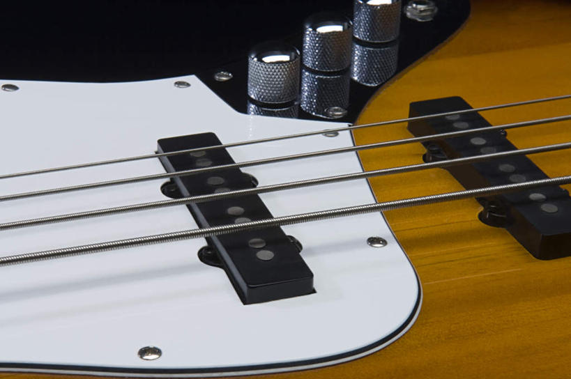 无人,横图,俯视,室内,特写,白天,静物,阴影,反射,影子,电吉他,乐器,弦乐器,一个,单个,弹拨弦鸣乐器,彩图,高角度拍摄,弹拨弦乐器