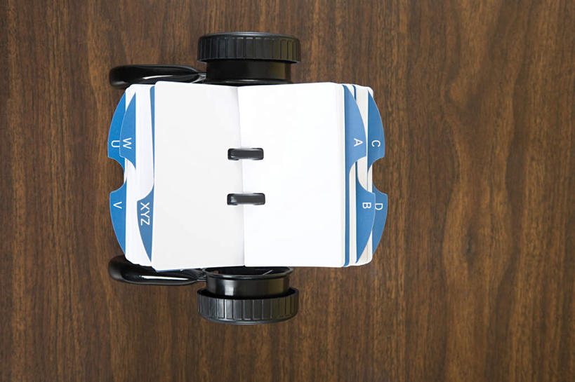 无人,横图,俯视,室内,特写,白天,桌面,桌子,静物,木制,木制品,菜单叉,传票叉,单插,单据叉,单据插,票叉,票插,票据叉,纸插,彩图,高角度拍摄