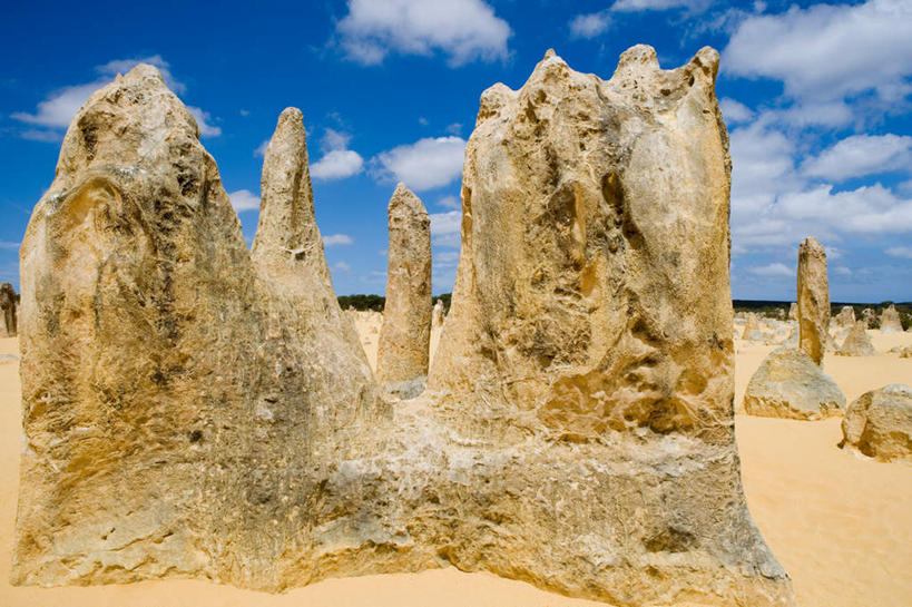 无人,公园,横图,室外,白天,正面,旅游,度假,石头,美景,澳大利亚,许多,阴影,光线,石子,影子,景观,云,云朵,云彩,娱乐,蓝色,白云,蓝天,天空,阳光,自然,天,享受,休闲,景色,放松,晴朗,国家公园,自然风光,大洋洲,澳洲,南方大陆,澳大利亚联邦,西澳大利亚,西澳大利亚州,南邦国家公园,石块,岩石,晴空,彩图