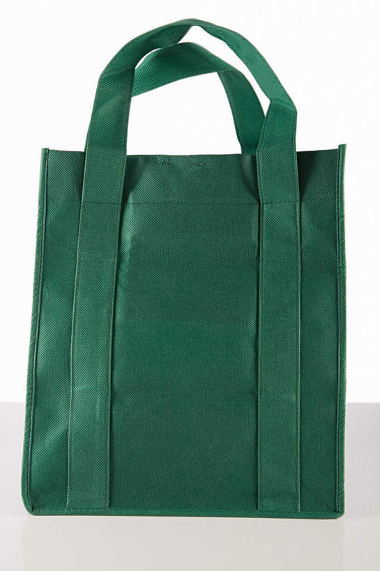 无人,竖图,室内,特写,白天,白色背景,正面,静物,袋子,礼物,阴影,反射,包装袋,影子,纸袋,一个,绿色,摄影,礼品,影棚,单个,礼品袋,彩图,影棚拍摄,拍摄