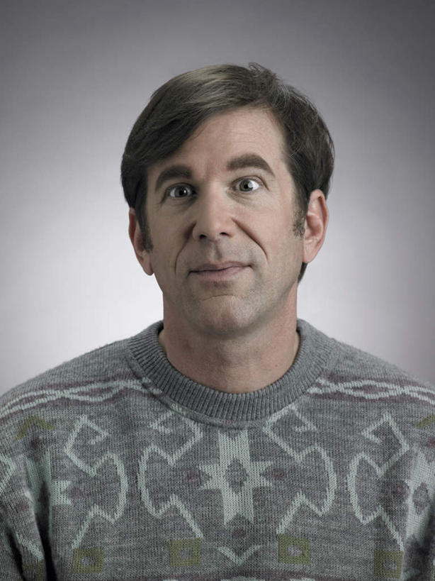 西方人,眼睛,一个人,站,竖图,室内,白天,正面,欧洲,欧洲人,瞳孔,仅一个男性,仅一个人,仅一个中年男性,阴影,灰色背景,服装,反射,影子,注视,休闲装,衣服,观察,看,站着,休闲,鬼脸,休闲服,眼部,摄影,服饰,影棚,观看,斗鸡眼,察看,关注,对眼,内斜,男人,男性,中年男性,白种人,眼,站立,半身,彩图,影棚拍摄,拍摄