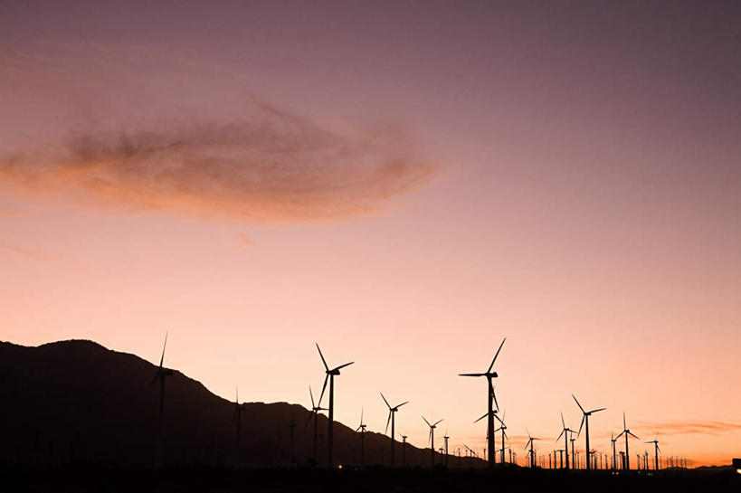 无人,横图,室外,白天,正面,旅游,度假,农业,风能,风力发电机,美景,日落,风车,墨西哥,美国,一排,环保,整齐,电力,景观,晚霞,霞光,落日,背光,娱乐,设备,排列,自然,黄昏,享受,休闲,发电,机械,景色,彩霞,放松,工业,能源,资源,亚利桑那,北美,北美洲,风力机,队列,加利福尼亚,自然风光,美洲,逆光,利用,低碳,亚利桑那州,加州,加利福尼亚州,大峡谷之州,金州,黄金州,北亚美利加洲,亚美利加洲,墨西哥合众国,仙人掌王国,索诺拉,索诺拉州,吉拉沙漠,索诺拉沙漠,索诺兰沙漠,夕照,科罗拉多沙漠,科切拉谷地,风力发电,夕阳,彩图,斜阳