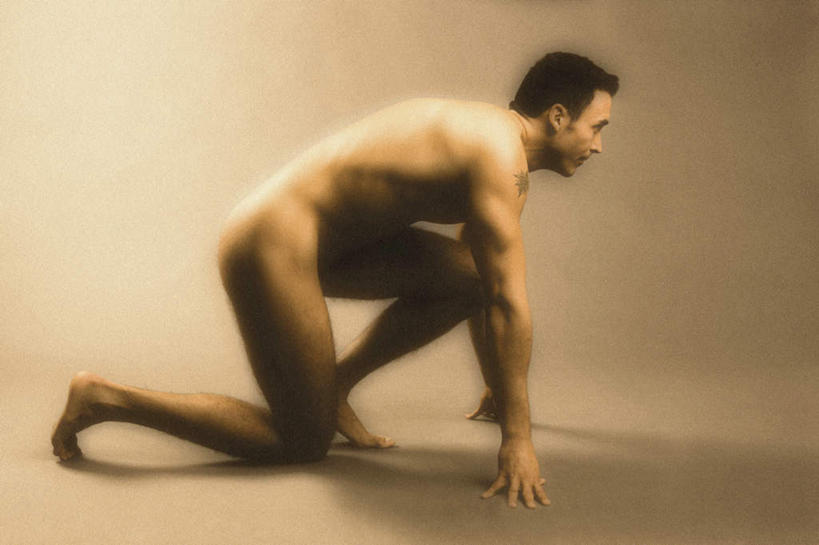 西方人,肌肉,健壮,一个人,蹲,横图,室内,白天,侧面,欧洲,欧洲人,仅一个男性,仅一个人,准备,阴影,反射,影子,注视,裸露,仅一个年轻男性,观察,看,健康,活力,力量,摄影,影棚,赤裸,观看,青春,察看,强壮,关注,预备,裸,男人,男性,年轻男性,白种人,蹲着,彩图,全身,影棚拍摄,拍摄