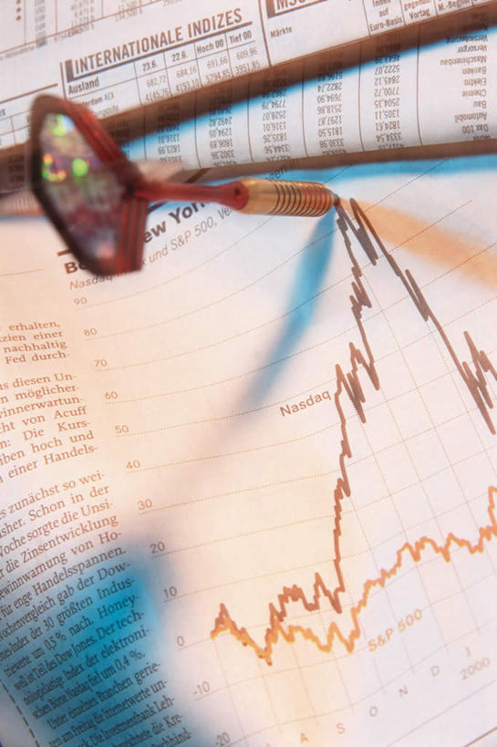 无人,竖图,室内,特写,白天,正面,数据,静物,报纸,阴影,朦胧,模糊,反射,分析,曲线,信息,图表,影子,表格,K线图,新闻,一份,统计,折线,指标,销售,目标,业绩,折线图,K线,蜡烛图,彩图,报刊