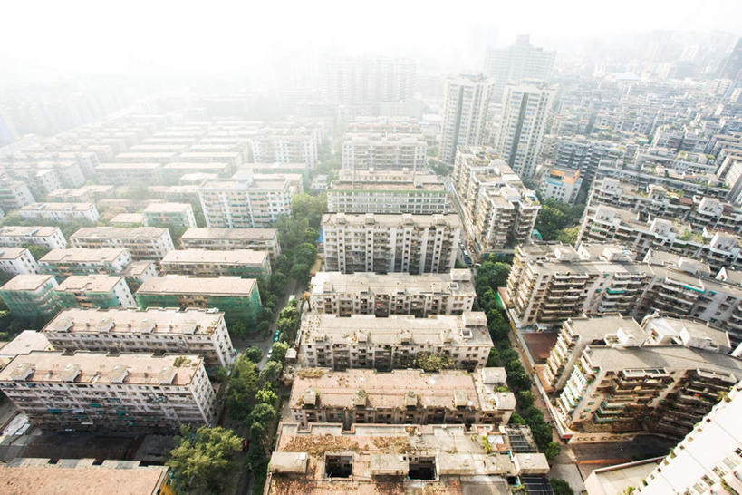 无人,高楼大厦,横图,俯视,航拍,室外,白天,植物,大厦,道路,建筑,街道,路,摩天大楼,公路,盆栽,房屋,屋顶,屋子,公寓,盆景,交通,顶棚,楼房,住宅,树,树木,居民区,绿色,自然,小区,生长,成长,居住,鸟瞰,马路,住宅区,彩图,高角度拍摄,房子,大楼,高层建筑,高楼,摩天楼,天台