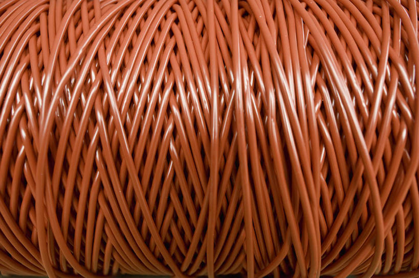 无人,横图,俯视,室内,特写,白天,静物,阴影,反射,电线,影子,红色,工业,光缆,卷轴,制造,线轴,彩图,高角度拍摄