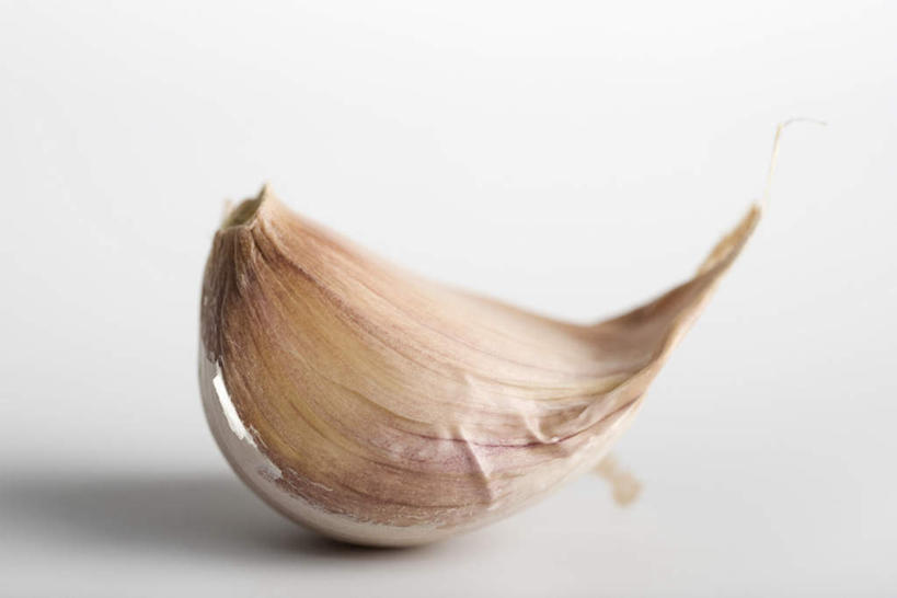 无人,横图,俯视,室内,特写,白天,白色背景,餐桌,桌子,蔬菜,蒜,新鲜,食品,食物,一个,摄影,有机食品,绿色食品,影棚,单个,餐台,小蒜,大蒜,彩图,高角度拍摄,影棚拍摄,拍摄