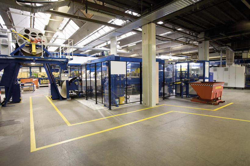 无人,工厂,横图,室内,白天,仰视,机器,地板,照明,织布机,灯光,地面,仓库,顶灯,木地板,灯,灯具,照亮,纺织厂,照明设备,控制面板,彩图,低角度拍摄,工地,制造厂