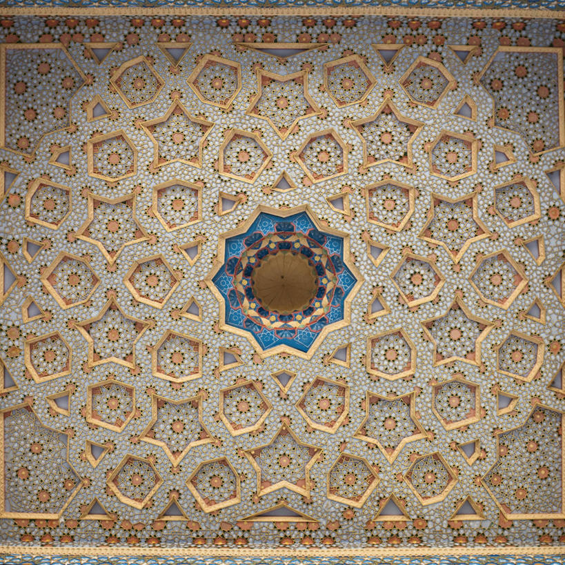 无人,方图,室内,特写,白天,仰视,天花板,乌兹别克斯坦,亚洲,花纹,装饰,环绕,围绕,圆形,图形,圆,屋顶,几何,顶棚,环抱,华丽,修饰,点缀,中亚,数学,衬托,美观,雅致,雅观,萦绕,乌兹别克斯坦共和国,布哈拉,彩图,低角度拍摄,几何图形,平面图形