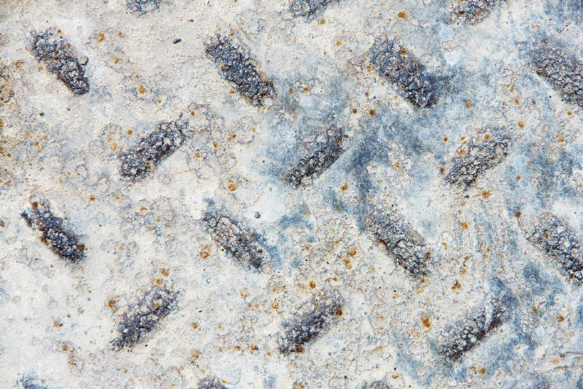 无人,横图,俯视,室外,特写,白天,一排,许多,整齐,粗糙,生锈,金属,方格,排列,坚硬,钢板,金属板,队列,彩图,高角度拍摄