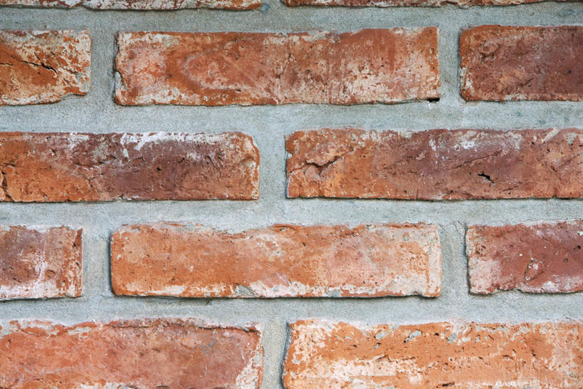 无人,横图,室外,特写,白天,正面,一排,许多,整齐,长条,墙,水泥,墙壁,墙面,排列,红色,砖头,队列,彩图