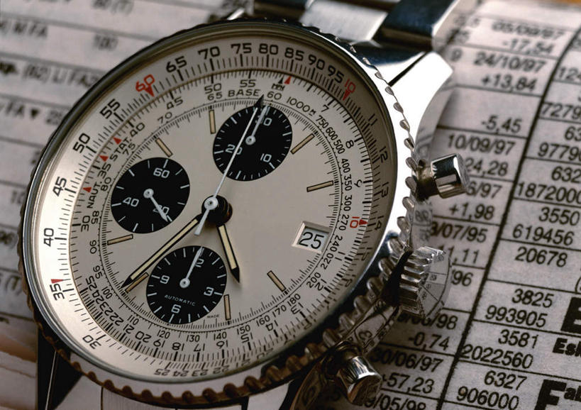 无人,横图,室内,特写,白天,正面,静物,报纸,时间,信息,标志,时钟,手表,数字,文字,字符,字母,计时,标识,一个,钟表,表,单个,新闻,腕表,钟,彩图,报刊