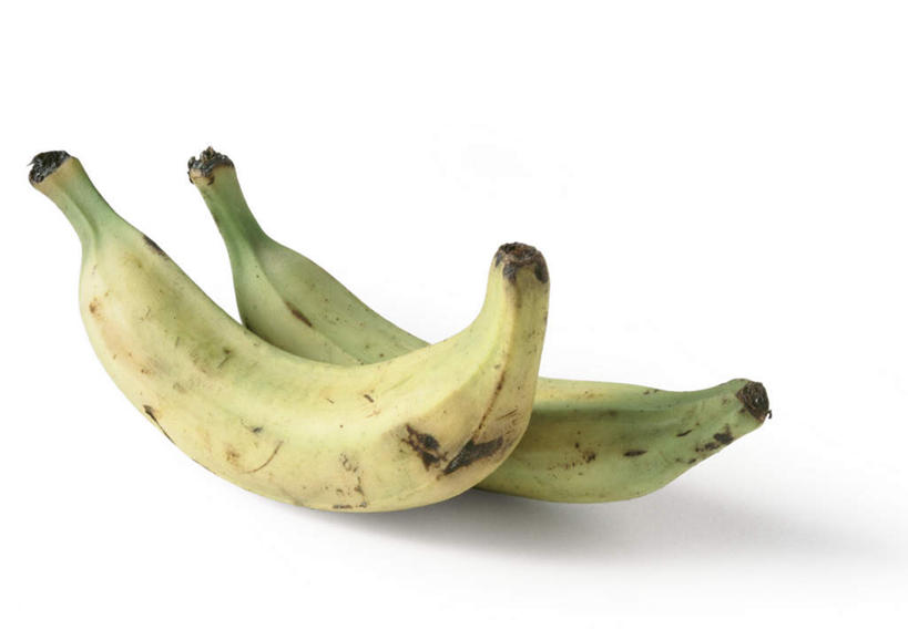 无人,横图,俯视,室内,特写,白天,白色背景,餐桌,桌子,香蕉,静物,水果,两根,新鲜,生食,食品,果实,食物,摄影,有机食品,绿色食品,影棚,餐台,甘蕉,彩图,高角度拍摄,影棚拍摄,拍摄