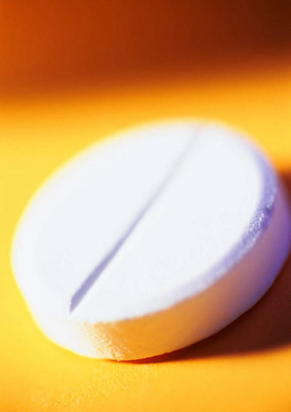 无人,竖图,俯视,室内,特写,白天,静物,一片,黄色背景,朦胧,模糊,科学,医学,医药,药片,药品,治疗,摄影,影棚,药物,西药,彩图,高角度拍摄,影棚拍摄,拍摄