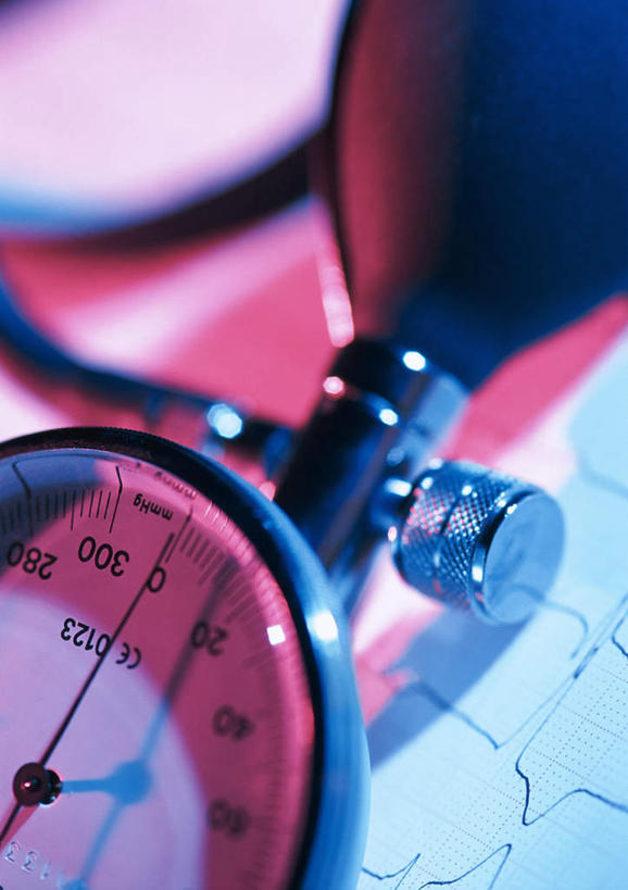 无人,竖图,俯视,室内,特写,白天,静物,测量,心电图,刻度,一个,单个,测量工具,医疗设备,血压计,医疗器械,量具,量仪,血压表,彩图,高角度拍摄