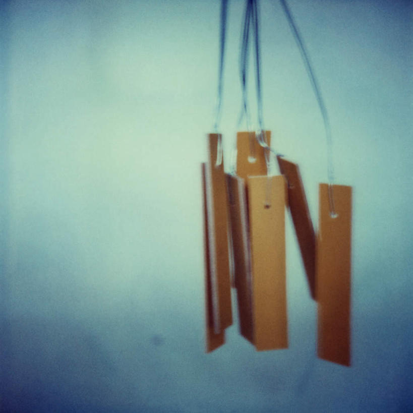 无人,方图,室内,特写,白天,白色背景,正面,静物,许多,悬挂,朦胧,模糊,标志,文字,字符,塑料,字母,挂,标识,塑料制品,摄影,影棚,彩图,影棚拍摄,拍摄