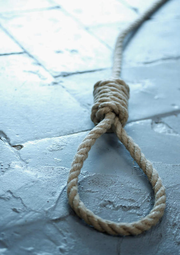 无人,竖图,俯视,室内,特写,白天,静物,一根,阴影,缠绕,反射,光线,影子,地面,绳子,打结,绳索,扣,纠缠,纠葛,彩图,高角度拍摄