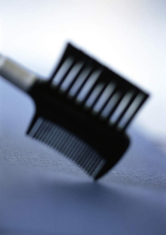 无人,竖图,俯视,室内,特写,白天,静物,朦胧,模糊,一个,化妆刷,刷子,摄影,影棚,单个,美容工具,彩妆刷,化妆工具,眉刷,彩图,高角度拍摄,影棚拍摄,拍摄