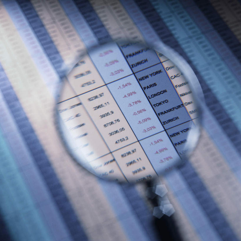 无人,方图,俯视,室内,特写,白天,仪器,静物,检查,朦胧,模糊,反射,分析,科学,标志,放大镜,文字,字符,字母,标识,观察,清晰,探索,金融,财务,放大,观看,仔细,工作表,透镜,凸透镜,聚焦,关注,光学,清楚,彩图,高角度拍摄