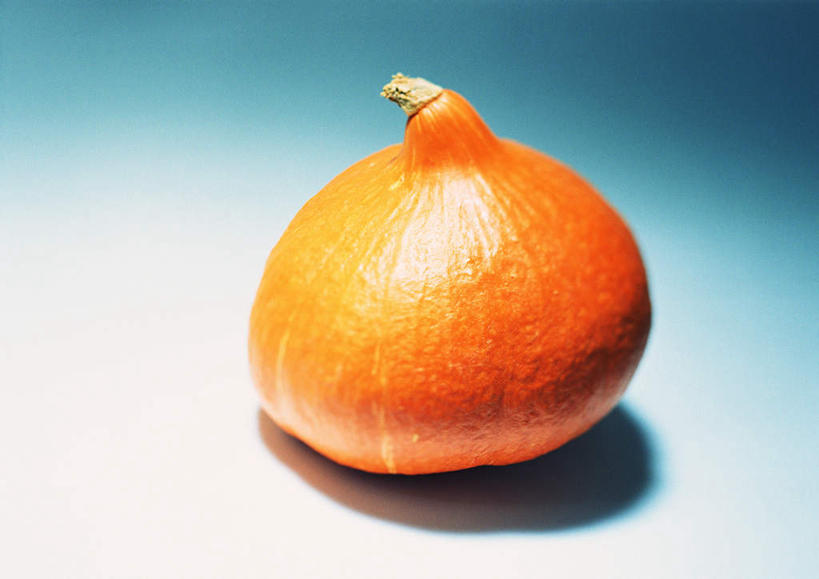 无人,横图,俯视,室内,特写,白天,白色背景,桌面,蔬菜,阴影,新鲜,反射,影子,食品,食物,一个,球体,橙色,摄影,有机食品,绿色食品,影棚,单个,笋瓜,北瓜,大洋瓜,东南瓜,彩图,高角度拍摄,影棚拍摄,拍摄