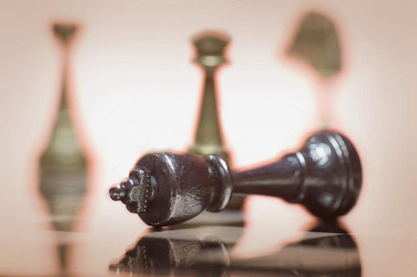 无人,横图,室内,特写,白天,正面,游戏,快乐,比赛,竞争,静物,阴影,朦胧,模糊,反射,影子,玩,娱乐,象棋,四个,休闲,棋子,棋盘,国际象棋,益智,摄影,影棚,活动,发泄,消遣,智力,宣泄,玩耍,嬉戏,彩图,影棚拍摄,拍摄