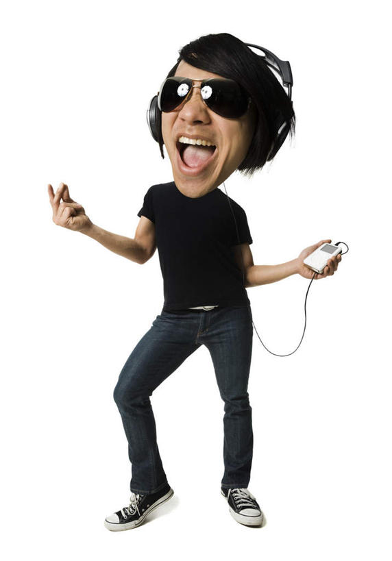 东方人,一个人,站,笑,大笑,竖图,室内,白天,白色背景,正面,陶醉,快乐,满意,兴奋,幸福,帽子,亚洲,仅一个男性,仅一个人,握,阴影,服装,反射,墨镜,眼镜,影子,音响,音乐,拿,听,音乐播放器,拿着,注视,休闲装,黄种人,娱乐,运动帽,仅一个年轻男性,衣服,耳机,太阳镜,太阳眼镜,观察,看,站着,张嘴,享受,休闲,休闲服,鸭舌帽,遮阳镜,放松,夸张,握着,摄影,服饰,影棚,观看,幽默,察看,舒适,享乐,关注,诙谐,张大嘴巴,MP3播放器,哈哈大笑,风趣,夸大,男人,男性,年轻男性,亚洲人,张开嘴,站立,彩图,全身,影棚拍摄,高兴,狂笑,拍摄,浮夸,播放器,沉醉