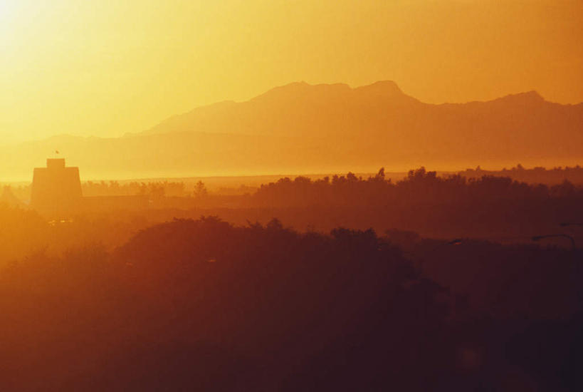 无人,横图,室外,白天,正面,旅游,度假,石头,美景,日落,森林,山,山脉,树林,植物,阿联酋,亚洲,石子,景观,山峰,晚霞,霞光,落日,山峦,首都,背光,娱乐,树,树木,绿色,自然,黄昏,群山,享受,休闲,景色,彩霞,放松,生长,成长,自然风光,西亚,逆光,阿拉伯联合酋长国,阿布扎比,夕照,阿布达比,石块,岩石,夕阳,彩图,斜阳