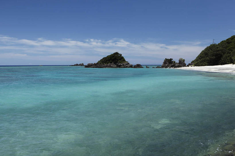 无人,横图,室外,白天,正面,旅游,度假,海浪,海洋,美景,沙滩,山,山脉,鹿儿岛,日本,亚洲,阴影,光线,沙子,影子,海岸,景观,浪花,山峰,云,云朵,沙地,山峦,云彩,娱乐,蓝色,白云,蓝天,天空,阳光,自然,海水,群山,天,享受,休闲,景色,放松,自然风光,海景,东亚,日本国,九州本岛,九州,九州岛,九州地方,鹿儿岛县,大海,风浪,海,海水的波动,海滩,近岸浪,涌浪,彩图