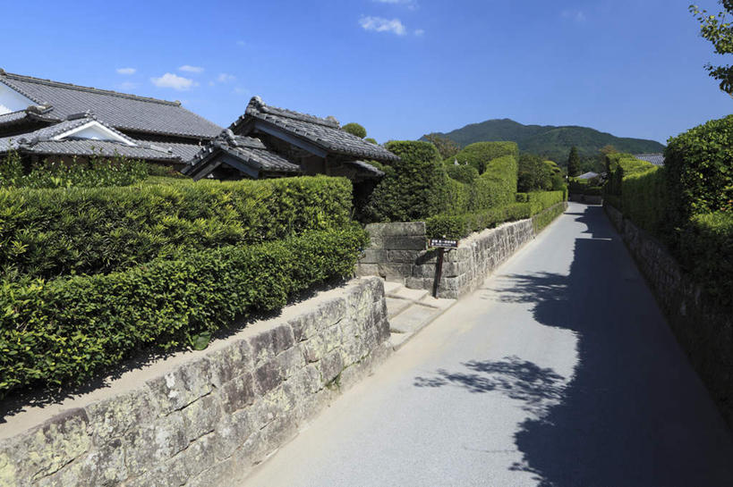 无人,横图,室外,白天,正面,旅游,度假,美景,树林,植物,道路,路,鹿儿岛,日本,亚洲,阴影,光线,瓦片,影子,房屋,屋檐,屋子,景观,云,云朵,小路,交通,云彩,娱乐,檐,树,树木,蓝色,绿色,白云,蓝天,天空,阳光,自然,天,享受,休闲,景色,放松,生长,成长,自然风光,东亚,日本国,九州本岛,九州,九州岛,九州地方,鹿儿岛县,彩图,房子