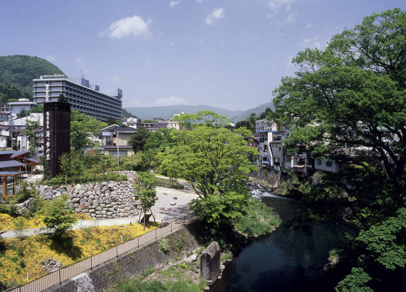 无人,家,横图,俯视,室外,白天,旅游,度假,河流,美景,树林,水,植物,日本,亚洲,阴影,光线,影子,房屋,屋子,河水,景观,水流,云,云朵,云彩,娱乐,楼房,住宅,树,树木,蓝色,绿色,白云,蓝天,天空,阳光,自然,天,享受,休闲,景色,放松,生长,成长,自然风光,东亚,本州,关东地方,本州岛,日本国,栃木,栃木县,彩图,高角度拍摄,房子